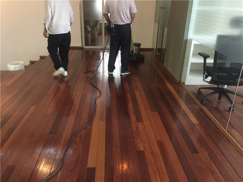 头屯河区地面清洗案例