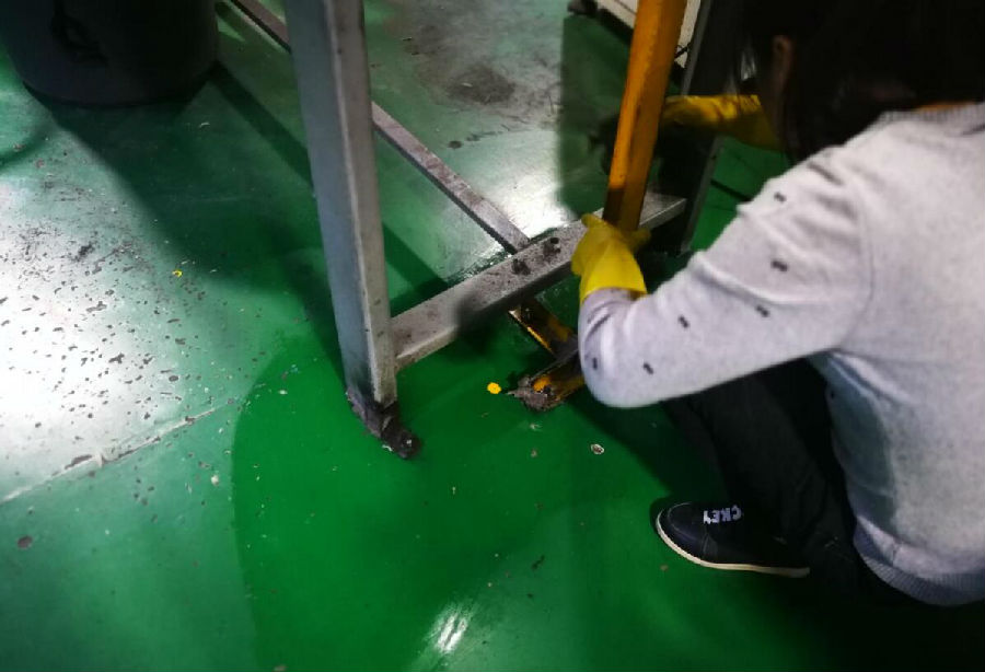 头屯河区工厂保洁清洗案例