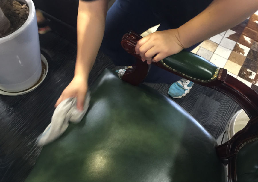 头屯河区家具清洗案例